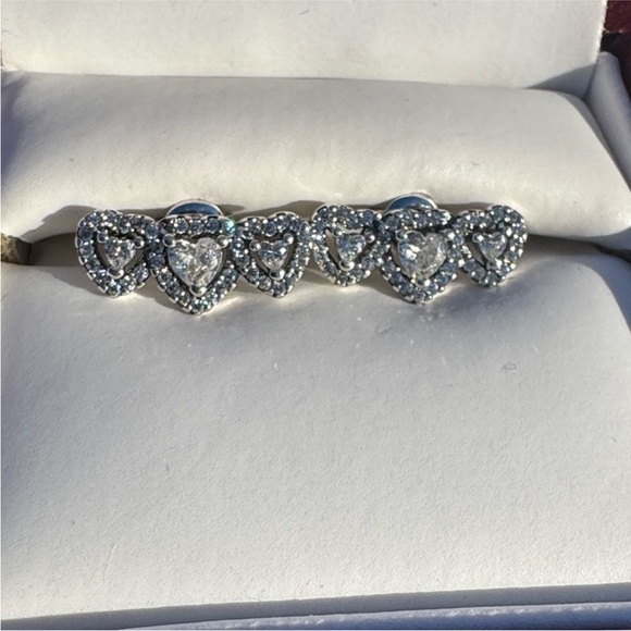 Halo Heart Trilogy Stud Elegant Sterling Silver Heart Earrings - Picture 3 of 8